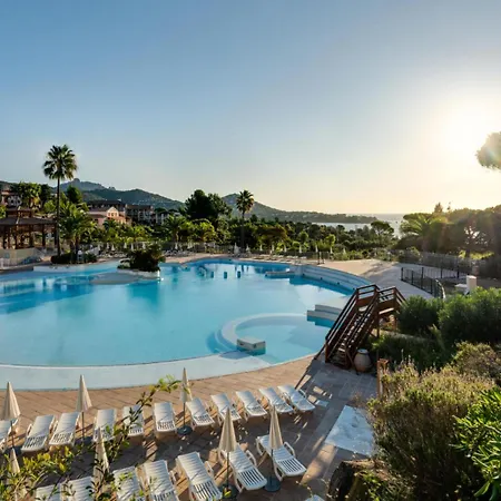 Le Village De Cap Esterel - Maeva - Climatisation 2 Pieces 5 Personnes Selection Mae-3658